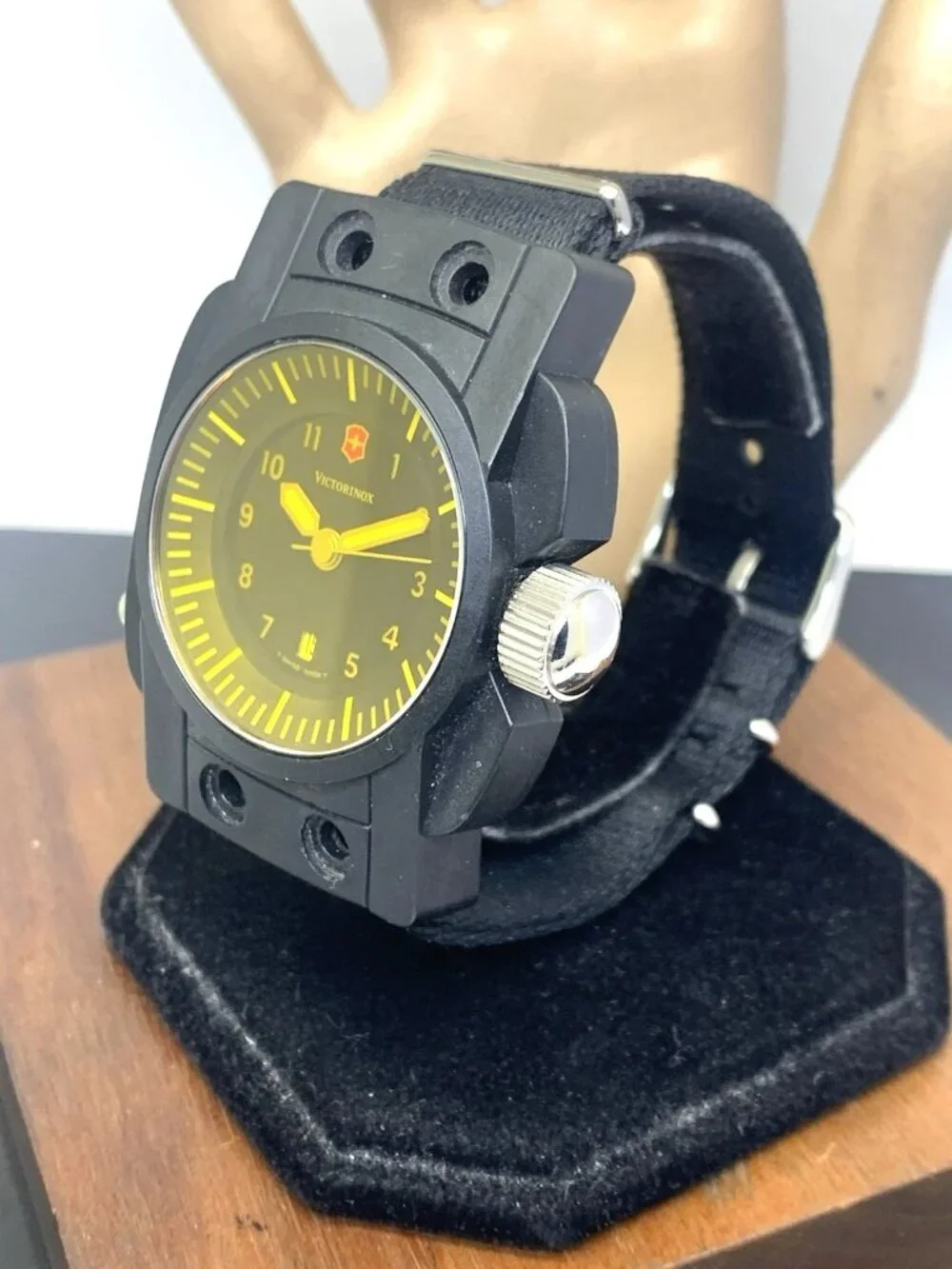 Victorinox Swiss Army Men's Watch Vintage Yellow Crystal Swiss Quartz Nylon 47mm